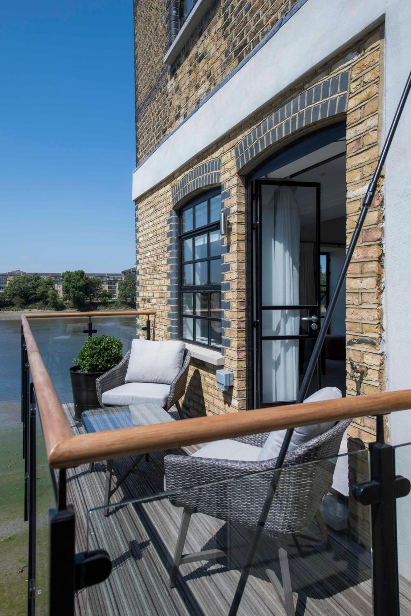 Palace Wharf Apartments London Bagian luar foto