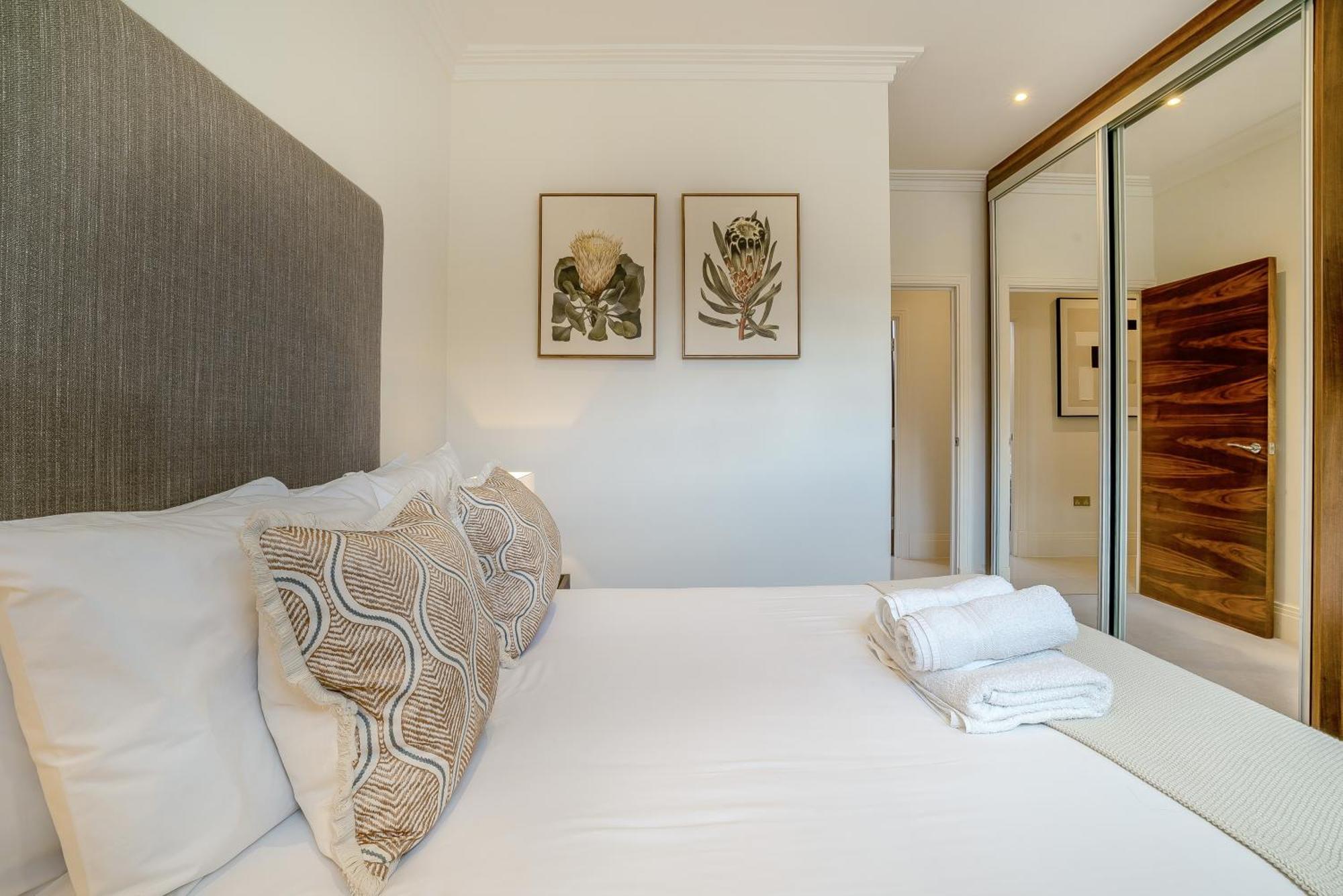 Palace Wharf Apartments London Bagian luar foto